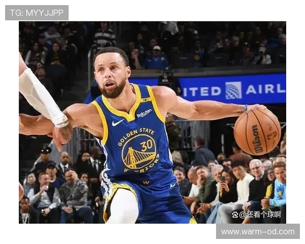 库明加利用挡拆拉开空间提升三分效率超队内同位置队友